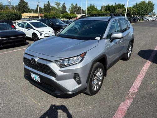 Silver Sky Metallic 2021 Toyota RAV4 XLE Premium