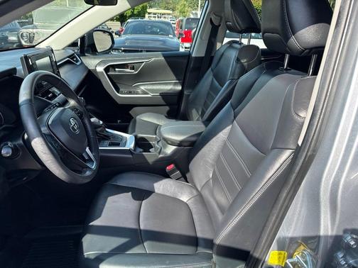 Silver Sky Metallic 2021 Toyota RAV4 XLE Premium