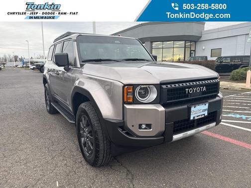 2025 Toyota Land Cruiser Base