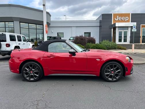 2017 FIAT 124 Spider Abarth