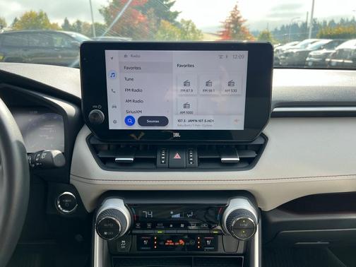 2023 Toyota RAV4 Hybrid Limited