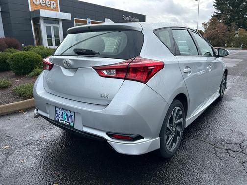2017 Toyota Corolla iM Base