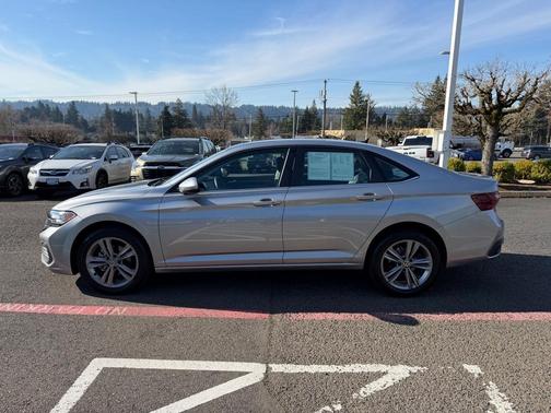 2024 Volkswagen Jetta 1.5T SE