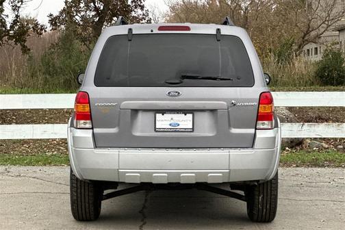 2007 Ford Escape Hybrid Base