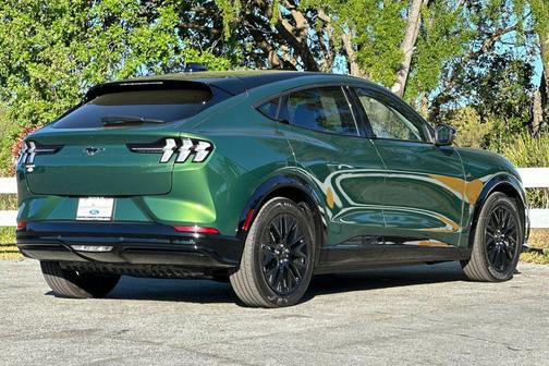 Eruption Green Metallic 2026 Ford Mustang Mach-E Premium