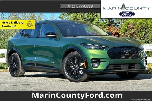 Eruption Green Metallic 2026 Ford Mustang Mach-E Premium