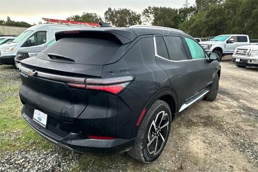 2024 Chevrolet Equinox EV 2LT