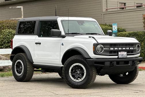 2024 Ford Bronco Black Diamond
