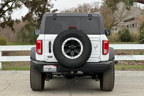 2024 Ford Bronco Black Diamond