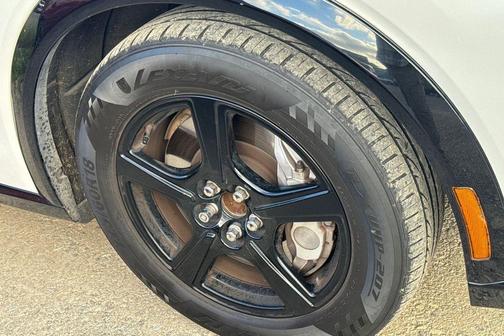 Star White Metallic Tri-Coat 2021 Ford Mustang Mach-E California Route 1