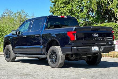 2025 Ford F-150 Lightning XLT