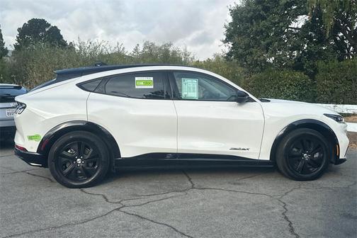 2023 Ford Mustang Mach-E California Route 1