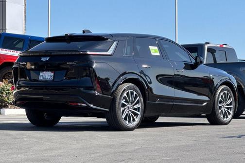 Stellar Black Metallic 2025 Cadillac LYRIQ V