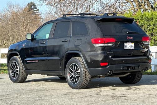 2020 Jeep Grand Cherokee Trailhawk