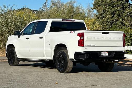 2023 Chevrolet Silverado 1500 WT