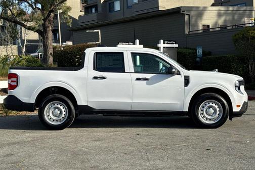 Oxford White 2026 Ford Maverick XL