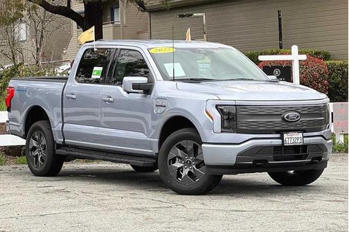 Blue Silver Metallic 2022 Ford F-150 Lightning LARIAT