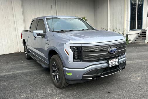 Blue Silver Metallic 2022 Ford F-150 Lightning LARIAT
