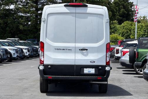 Oxford White 2026 Ford Transit-250 Base