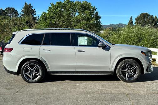 2024 Mercedes-Benz GLS 450 4MATIC