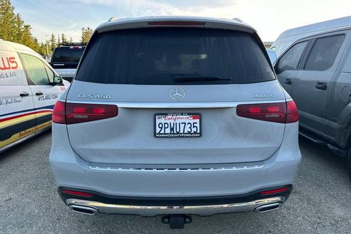 2024 Mercedes-Benz GLS 450 4MATIC