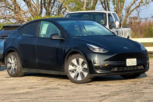 2024 Tesla Model Y Long Range Dual Motor All-Wheel Drive