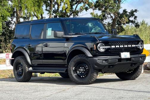 Shadow 2026 Ford Bronco Outer Banks