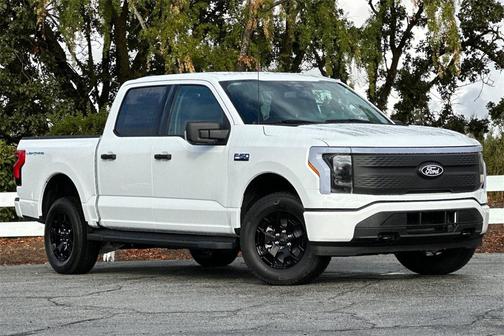 2025 Ford F-150 Lightning XLT