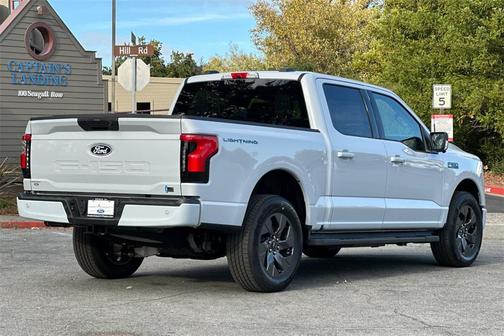 2025 Ford F-150 Lightning Flash