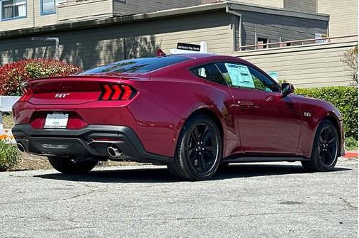 2025 Ford Mustang GT