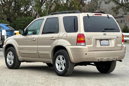 2007 Ford Escape Hybrid Base