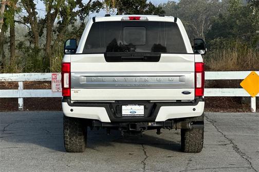 2022 Ford F-350 Platinum
