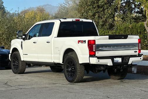 2022 Ford F-350 Platinum