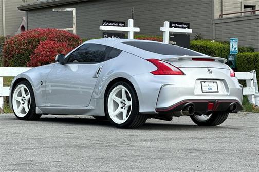 2016 Nissan 370Z Base