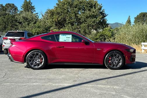 2025 Ford Mustang GT