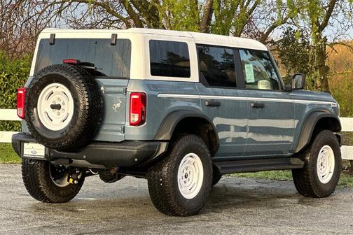 2025 Ford Bronco Heritage Edition