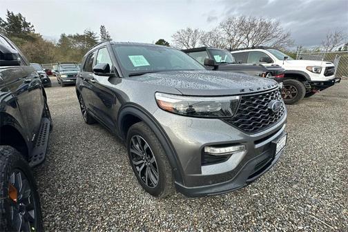 2021 Ford Explorer ST