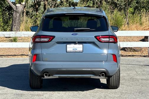 2025 Ford Escape ST-Line Elite