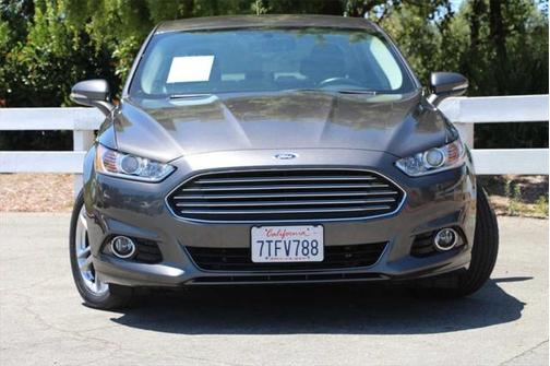 2016 Ford Fusion Energi Titanium