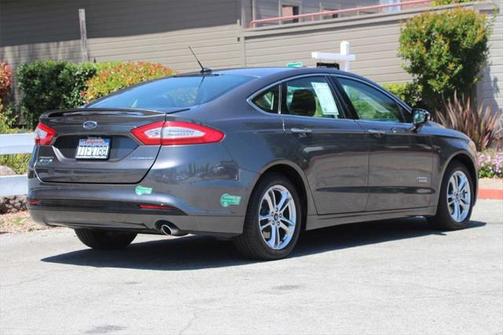 2016 Ford Fusion Energi Titanium
