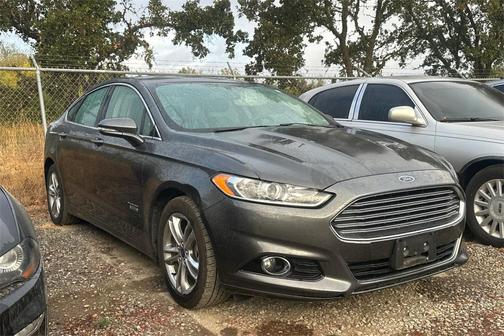 2016 Ford Fusion Energi Titanium
