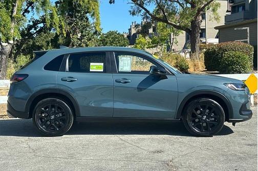 2025 Honda HR-V AWD Sport