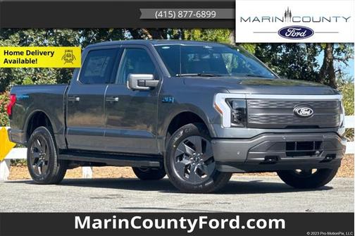2025 Ford F-150 Lightning LARIAT