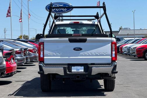 Oxford White 2026 Ford F-250 XL