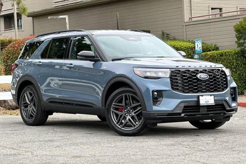 Vapor Blue Metallic 2026 Ford Explorer ST-Line