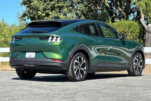 2025 Ford Mustang Mach-E Select