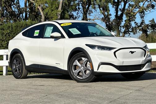 2022 Ford Mustang Mach-E Select
