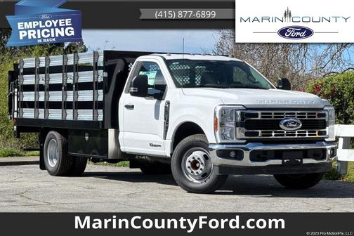 Oxford White 2025 Ford F-350 XL