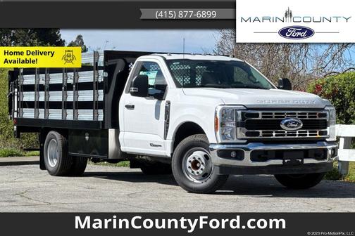 Oxford White 2025 Ford F-350 XL Truck