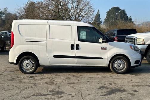 2022 RAM ProMaster City Tradesman